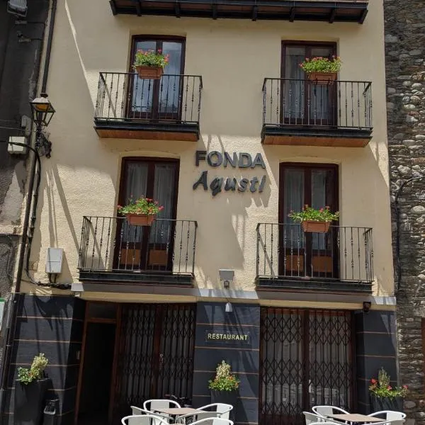 Hotel Fonda Agusti、エステリ・ダネウのホテル
