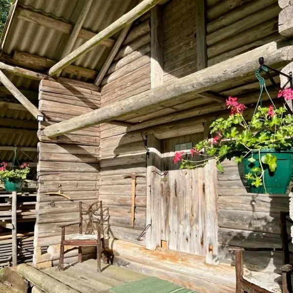 Old Silent, hotel em Hara