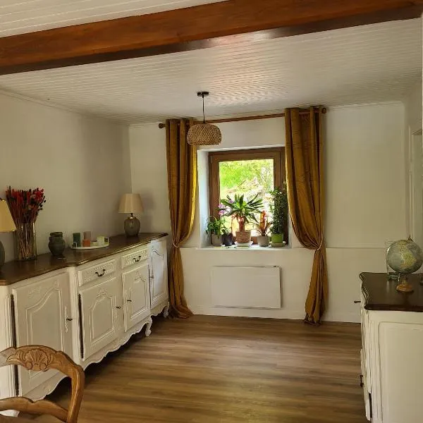 La maison bleue-Urbès, hôtel à Urbès