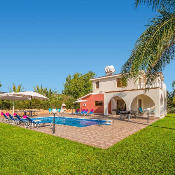 Villa Banana Grove by Villa Plus, Peyia