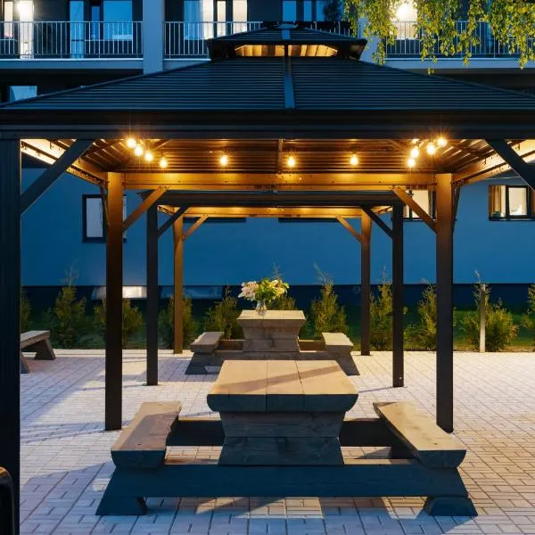 Rikap Coliving Spaces, hotel in Jelgava