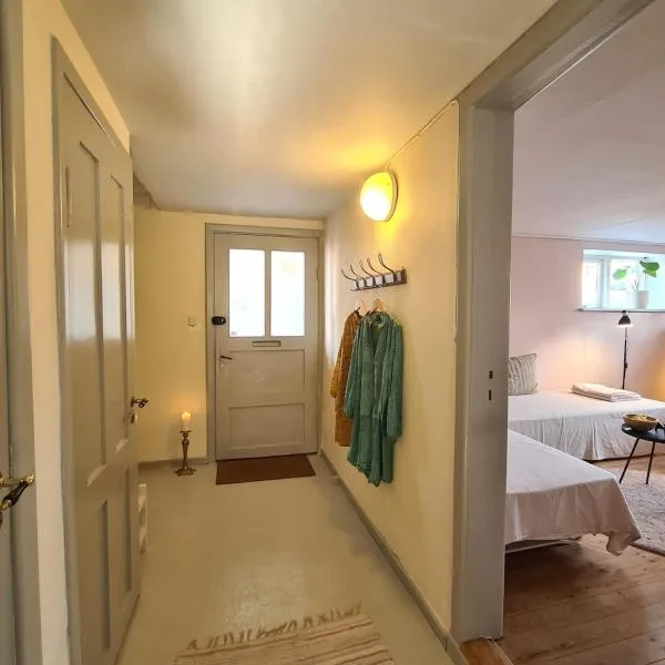 Hyggelig ferielejlighed m have tæt på søerne, ξενοδοχείο στο Σίλκεμποργκ