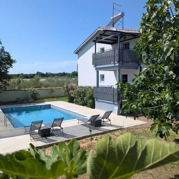 Apolo Apartments, hotel in Pula