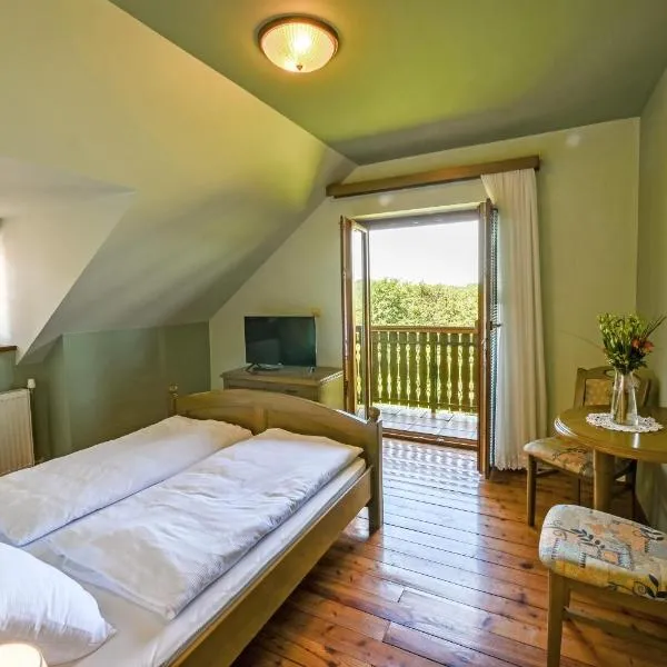 Turistična Kmetija Pungračič, hotel en Zavrč