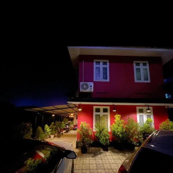 Night Space hostel, hotel in Kalpetta