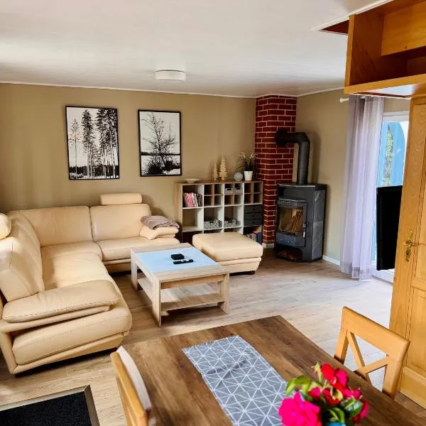 Ferienhaus mit eigenem Garten 2 SZ 2 Bäder 70QM, hotell sihtkohas Joachimsthal