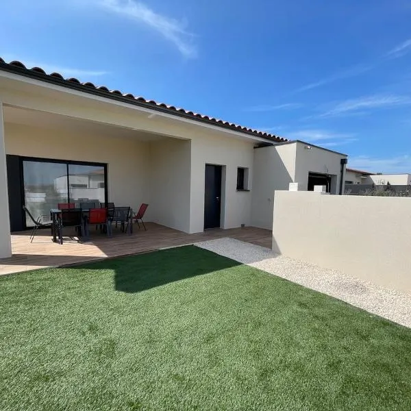 Maison tout confort proche mer Vacances garanties, hotel din Portiragnes