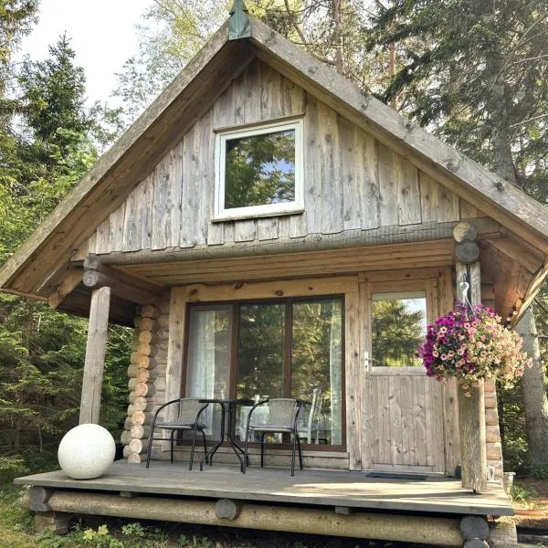 Hausma beach house - romantic and private place, Hotel in Hausma