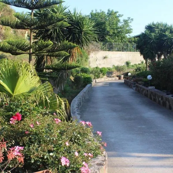 Casa Arancio, hótel í Lipari