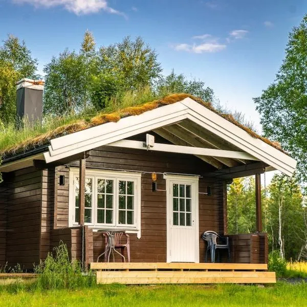 Fullt utstyrt koselig hytte i vakre, private omgivelser, hotel en Ånes