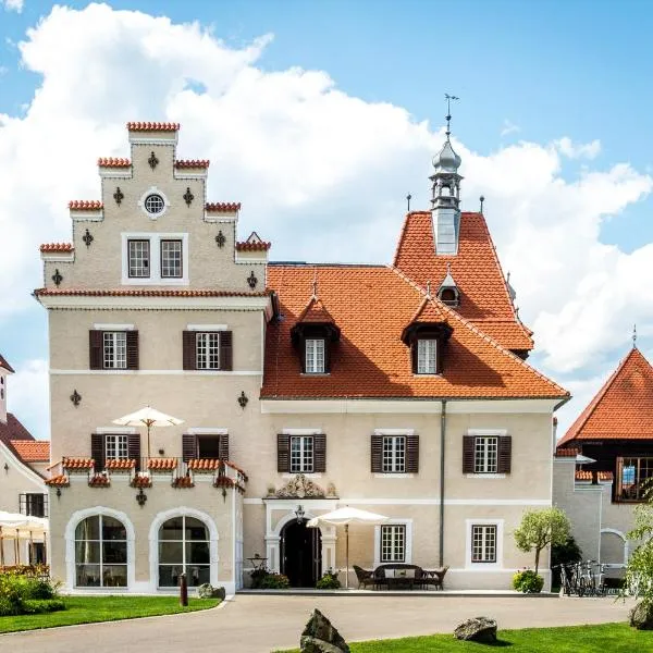 TAUROA G'Schlössl Murtal, hotel em Großlobming