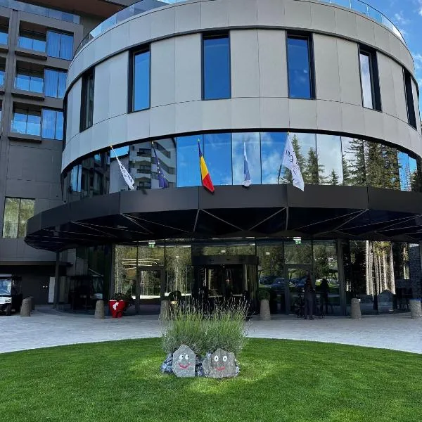 Hotel Pestera Wellness & Spa, מלון בסינאיה