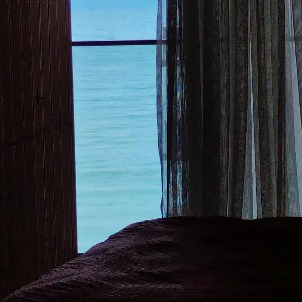 Nautilus Apartment, ξενοδοχείο στο Μπατούμι