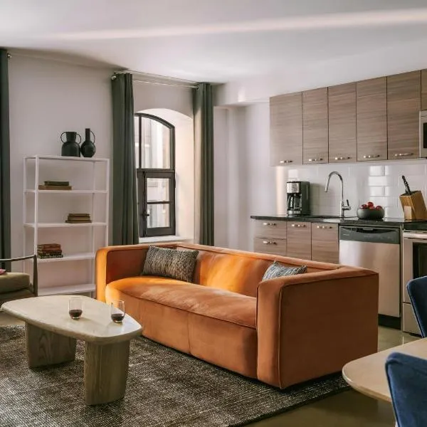 Sonder by Marriott Bonvoy Penny Lane Apartments Old Montreal, hotel in Montreal