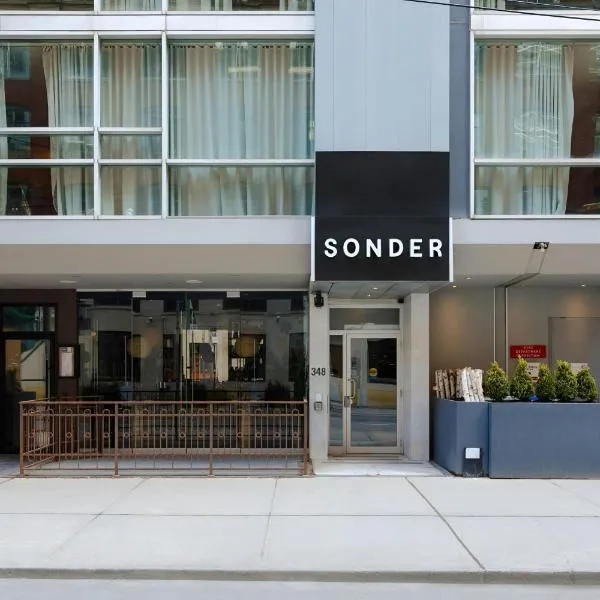 The Slate Hotel Downtown, Sonder by Marriott Bonvoy，位于多伦多的酒店