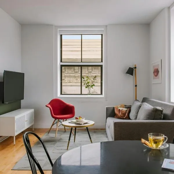 Sonder by Marriott Bonvoy Le Victoria Apartments Old Montreal, hotel in Montreal