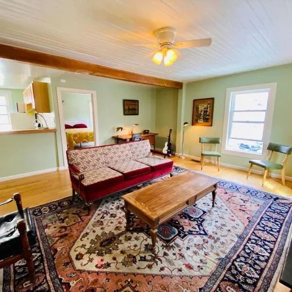 The 400 Club in Brewery Gulch, Hotel in Bisbee