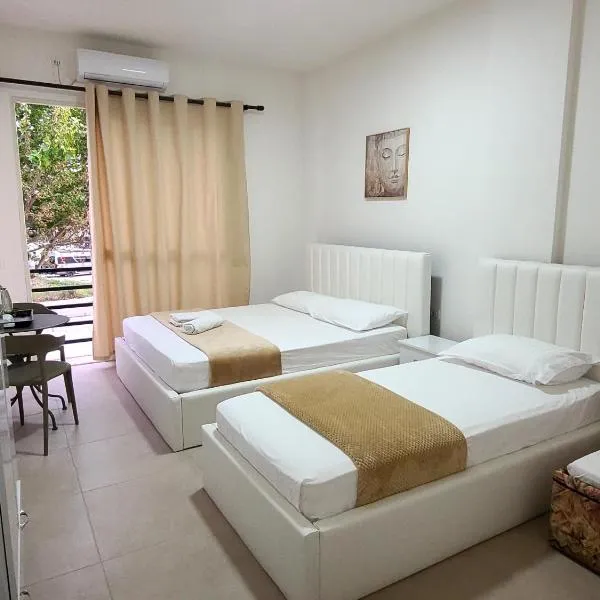 Villa Arli&Eris, ξενοδοχείο σε Vlorë