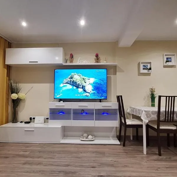 Apartamento en la playa Malvarrosa, hotel in Valencia