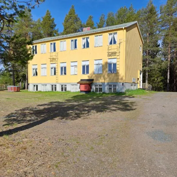 Skolan - Boende Vindelälven, hotel in Gargnäs