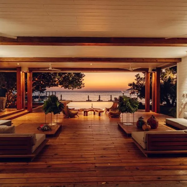 Ibagari Boutique Hotel, hotel in Roatán