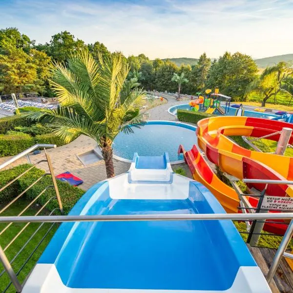 Penzión Aqua Maria, hotel in Veľaty