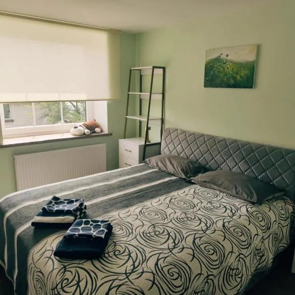 Plate lyn atostogų būstas: Plateliai şehrinde bir otel