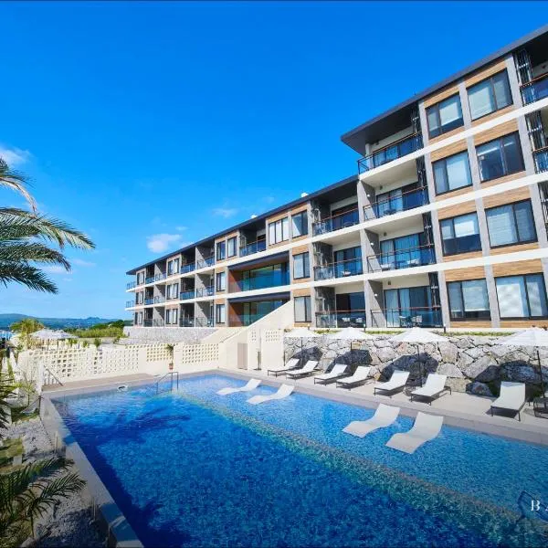 BATON SUITE Okinawa-kourijima, hotel v destinaci Nakijin