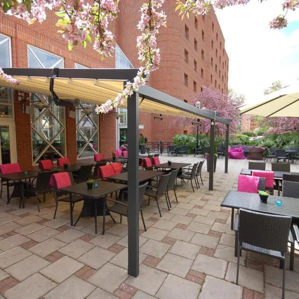 Quality Hotel Galaxen, hotel en Borlänge