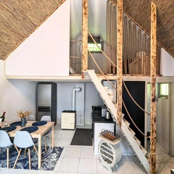 DunaTanya dunaparti nyaraló, Hotel in Dunaföldvár