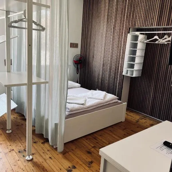 Mikulovský domeček s terasou, zahradou a vinným sklípkem, hôtel à Mikulov