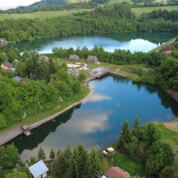 Villa Paradajs - ubytovanie pri jazere, hôtel à Banská Štiavnica