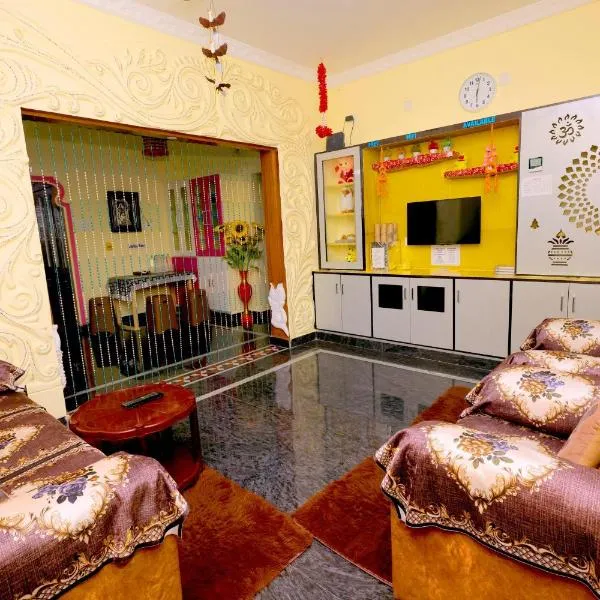 Tirupati में, होटल Sri Sakthi Home Stay - Beyond the Expectations- Our service is our Pride Our Rating is our Proof - Free Pick up available from Tirupati Railway Station