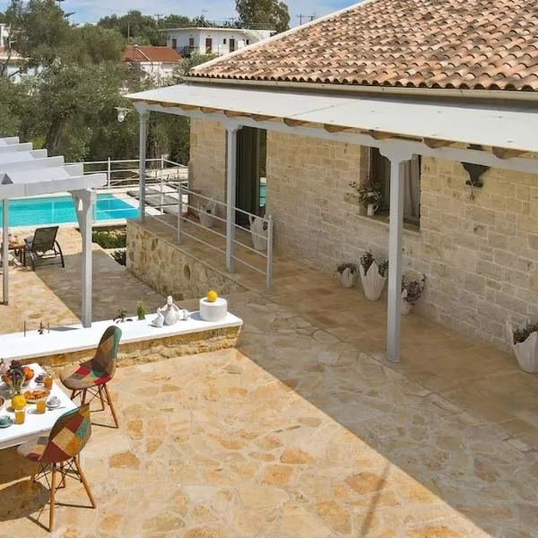 Villa Rei 3 Bedroom Villa with Pool, hotel a Vlachopoulátika