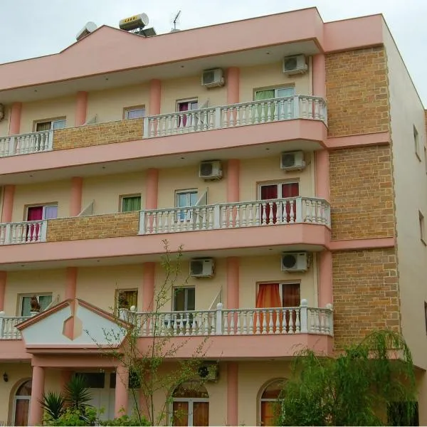 Nuovo Sun Golem, ξενοδοχείο σε Golem