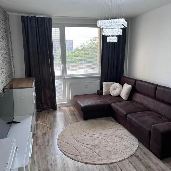 Exkluzívny apartmán v centre Michaloviec, ξενοδοχείο σε Michalovce