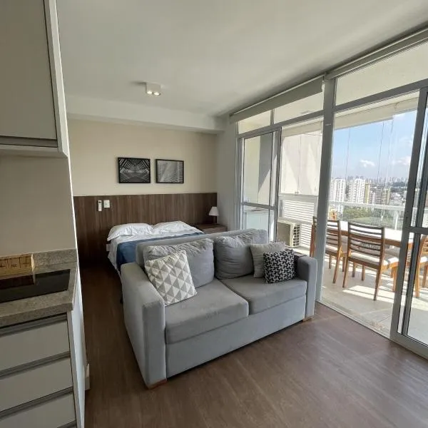 Loft Incrível com Vista e Piscina, hotel em São Paulo