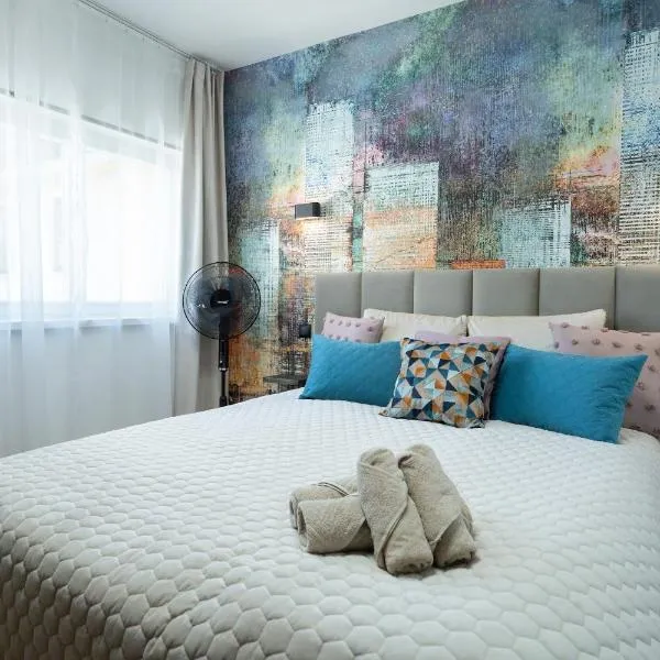 Design Green Garden Apartments with Private Parking & Playground, hotel in Rīga