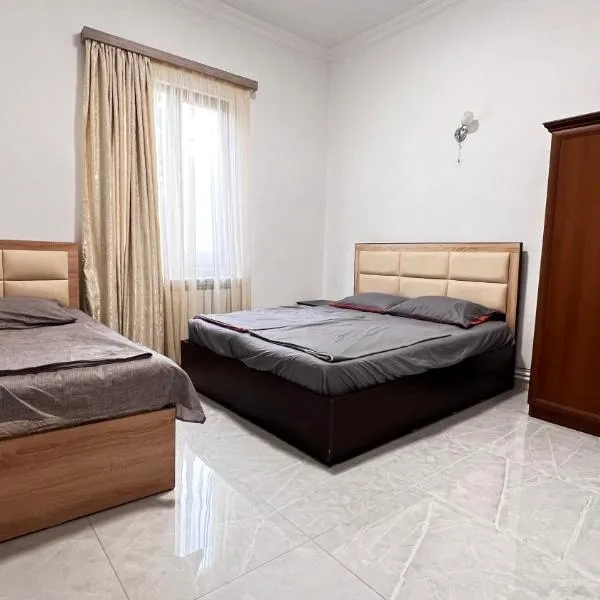 дом у Каскада, hôtel à Erevan