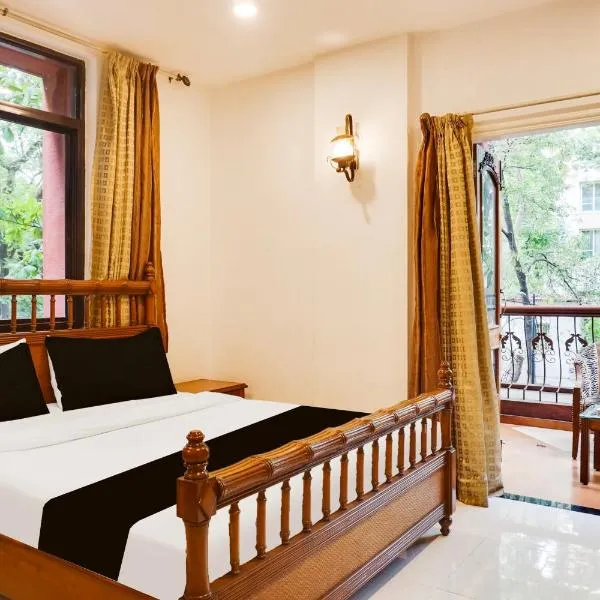 Super Townhouse Oak Prabhat Road，位于浦那的酒店