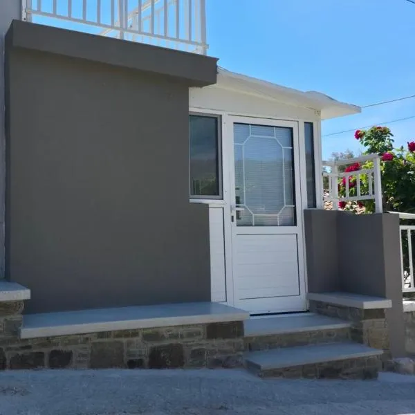 Marys holiday home 65sqm, hotel v destinaci Romanón