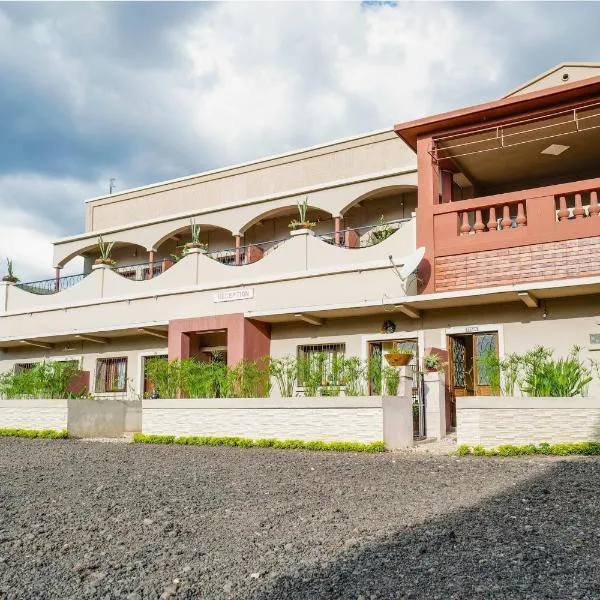 La suite by Aren'Ala - Résidence Volavita, hotel in Antsirabe