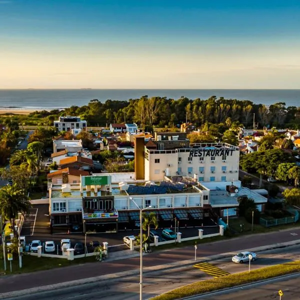 Hotel Bahamas, hotel in Montevideo