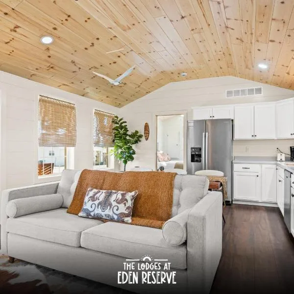 The Lodges at Eden Reserve - Back Cabins - Near Ark, hotel v destinaci Williamstown