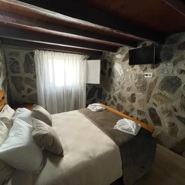 Refúgio das Rocas, hôtel à Castanheira de Pêra