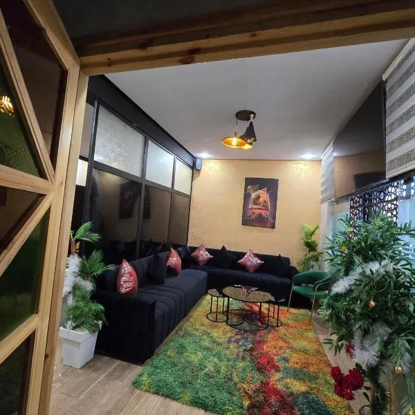 Centre ville Plage studio appartement pour famille et personnes sérieuses SVP, hotel v destinaci Džadída