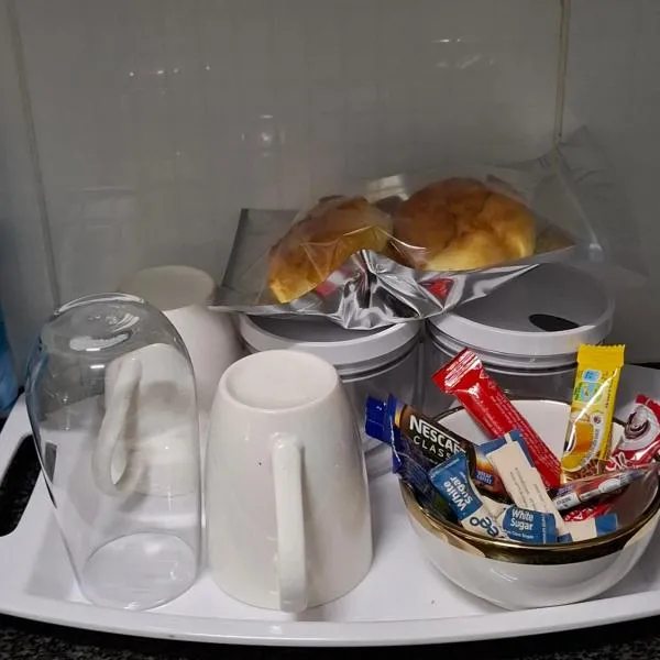 Cosy Cottage Apartments Block 9, отель в городе Франсистаун