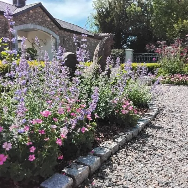 Drummin Cottage, Hotel in Tinahely