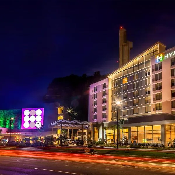 Hyatt Place Bayamon, hotel in Bayamón