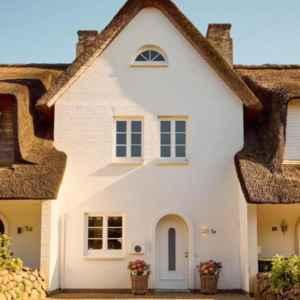 Reethüs Keitum mit Kamin und Südgarten in direkter Wattnähe, Hotel in Keitum
